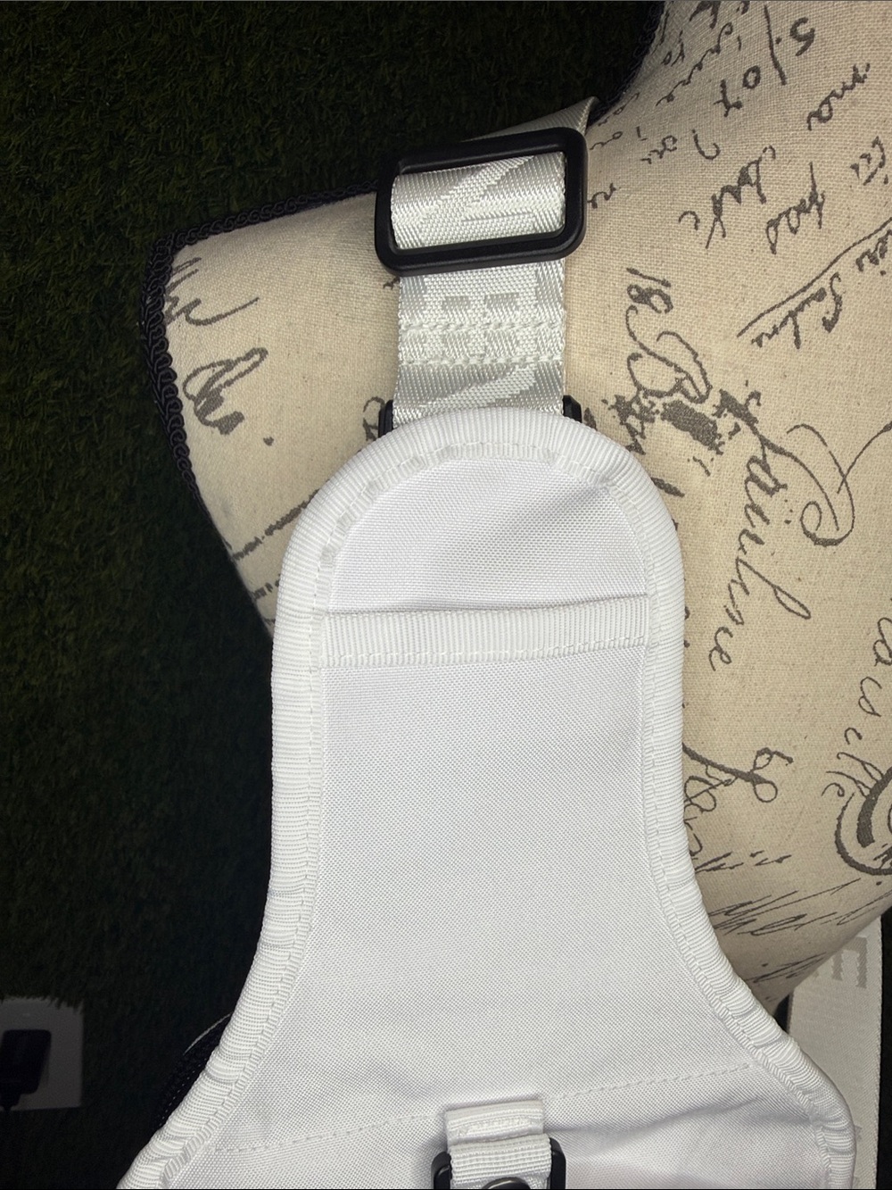WOLFpak 9L Tactical Sling Polar White - Picture 7 of 11